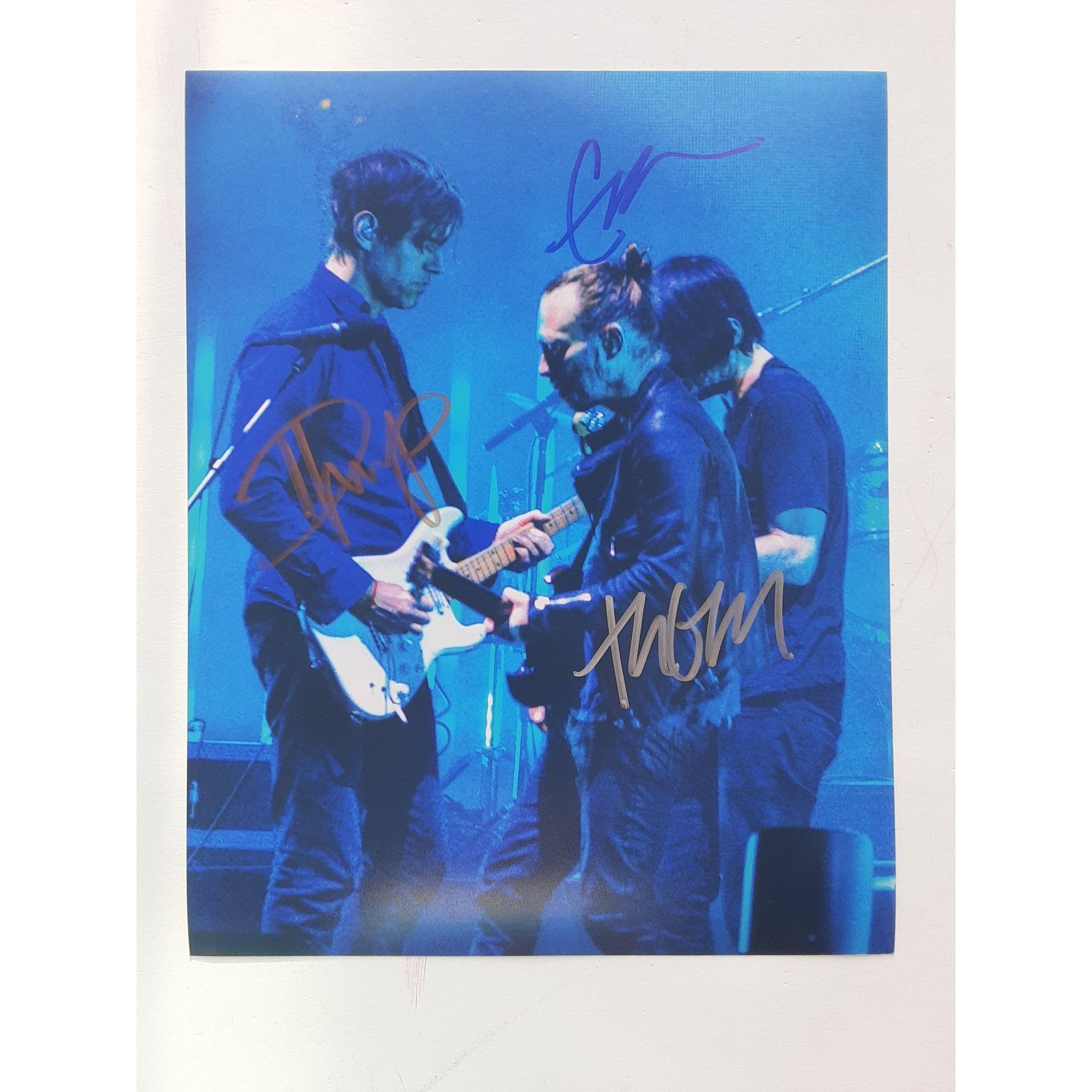 Radiohead Thom Yorke 8 by 10 signed photo - Awesome Artifacts 