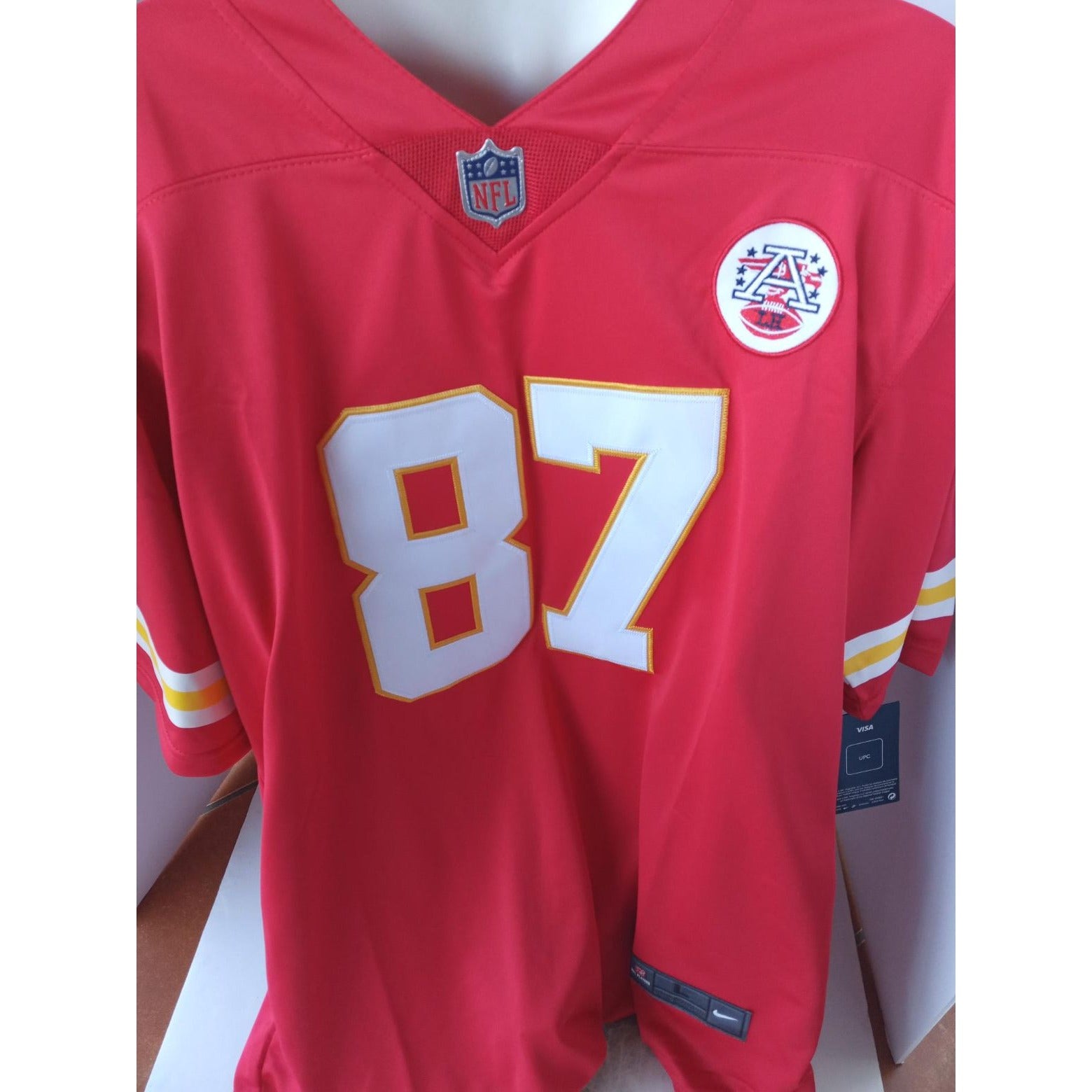 Awesome Artifacts Travis Kelce Kansas City Chiefs Size Large Nike Authentic Jersey Signed with Proof by Awesome Artifact