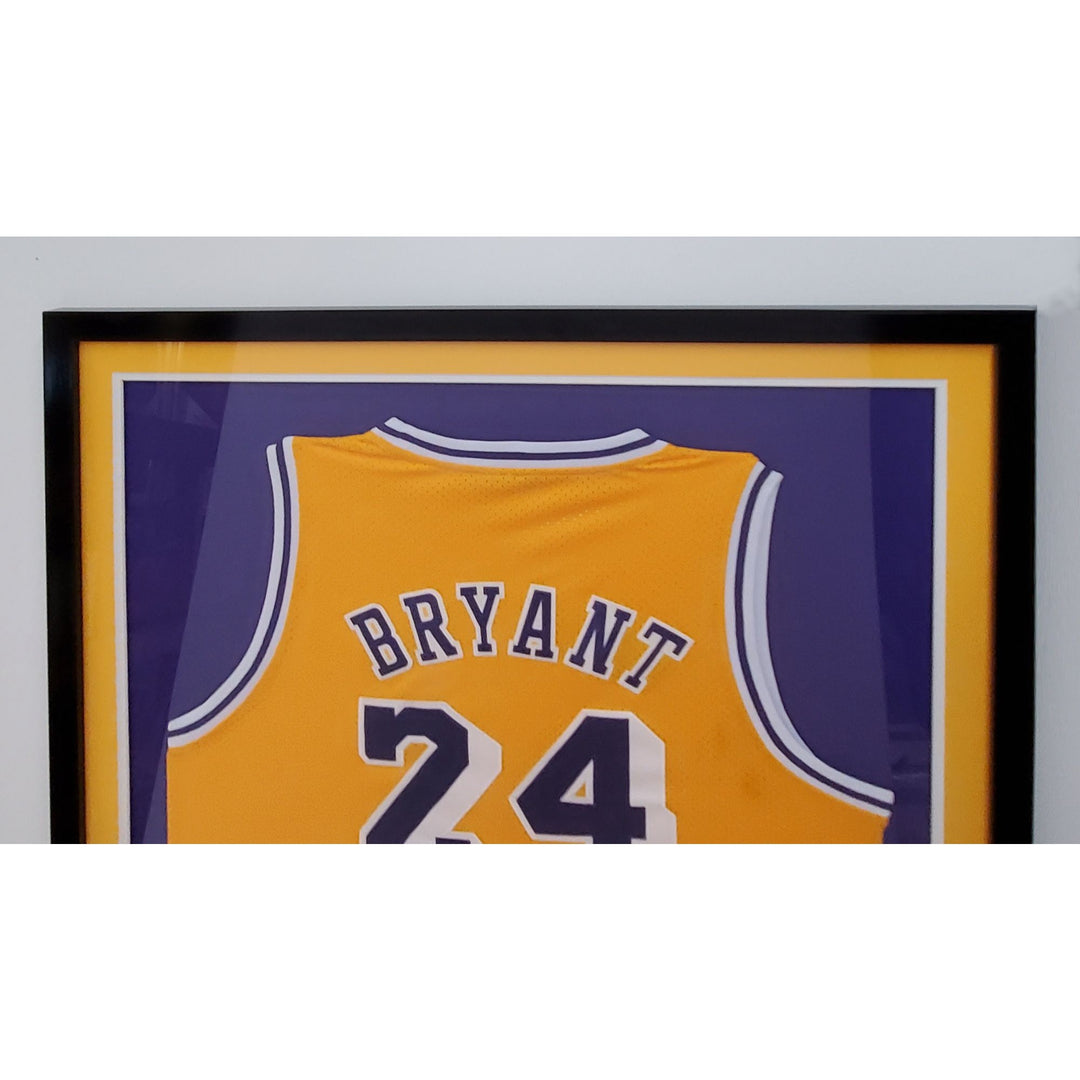 Kobe Bryant Los Angeles Lakers game model jersey signed and framed (41x33) with proof - Awesome Artifacts 