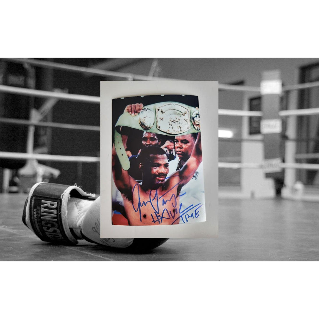 Aaron Pryor 5 x 7 photograph signed