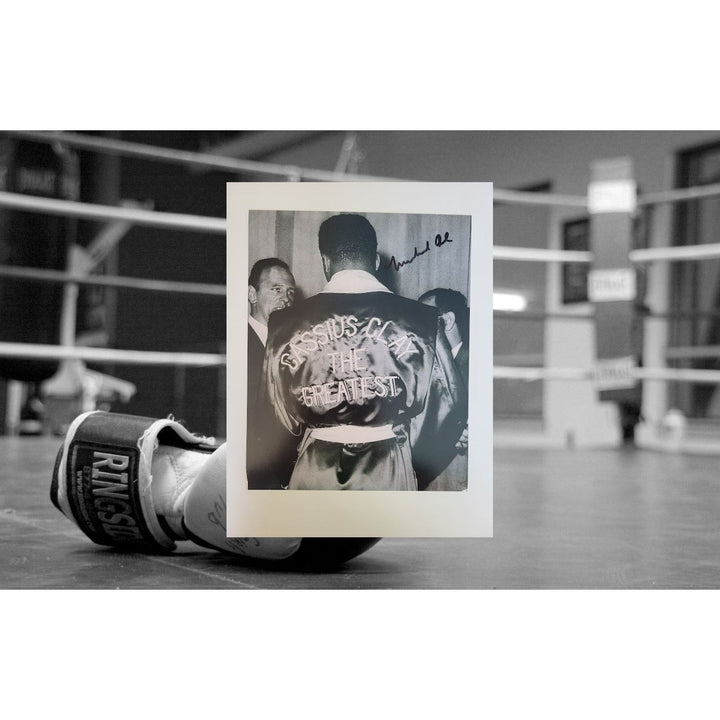 Muhammad Ali 8 x 10 photo signed with proof - Awesome Artifacts 