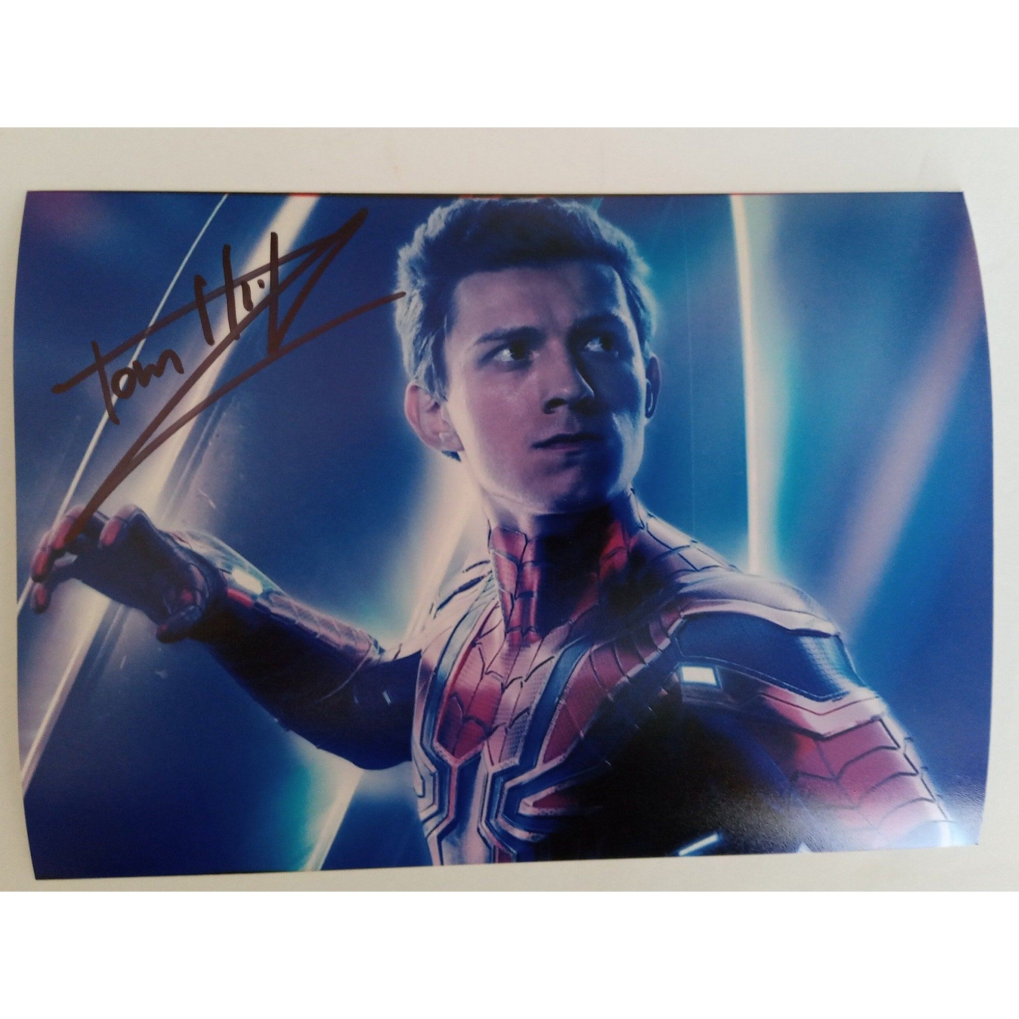 Tom Holland The Avengers Infinity War 5 x 7 with proof