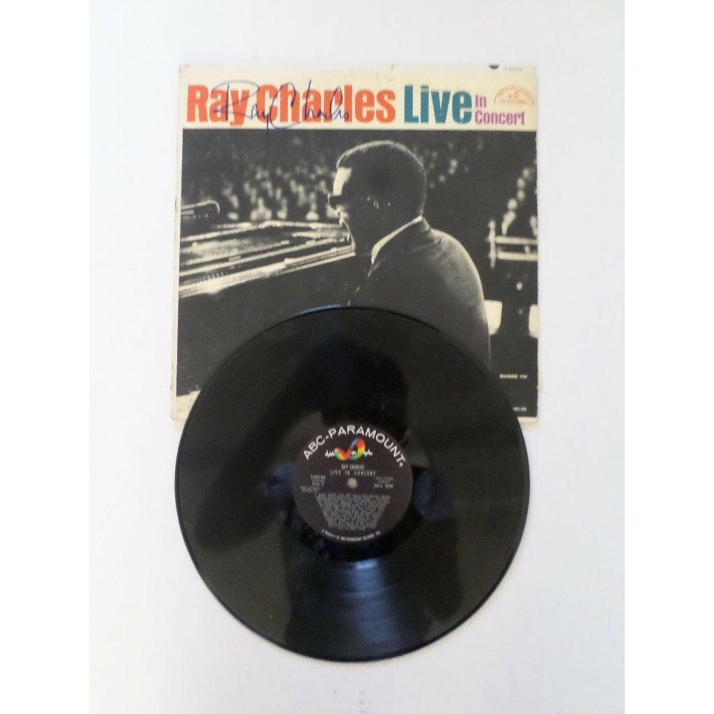 Ray Charles live in concert signed LP