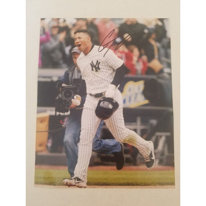 Gleyber Torres 8 x 10 signed photo