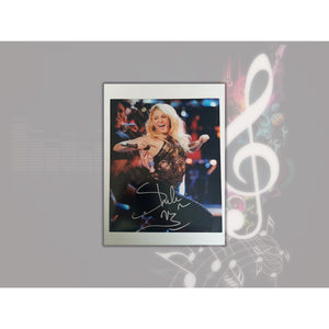 Shakira Isabel Mebarak 8 by 10 signed photo with proof