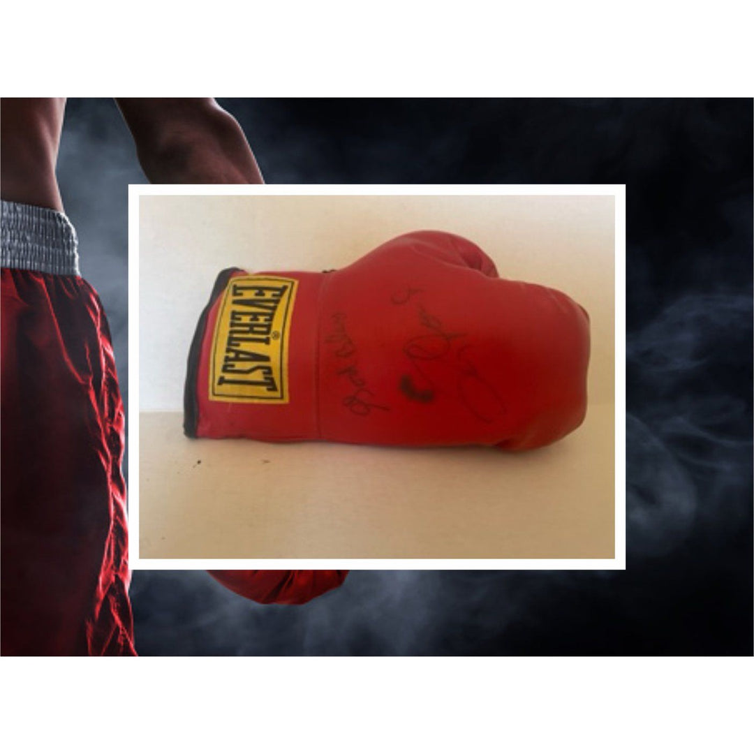 Muhammad Ali leather Everlast boxing gloves signed with proof - Awesome Artifacts 