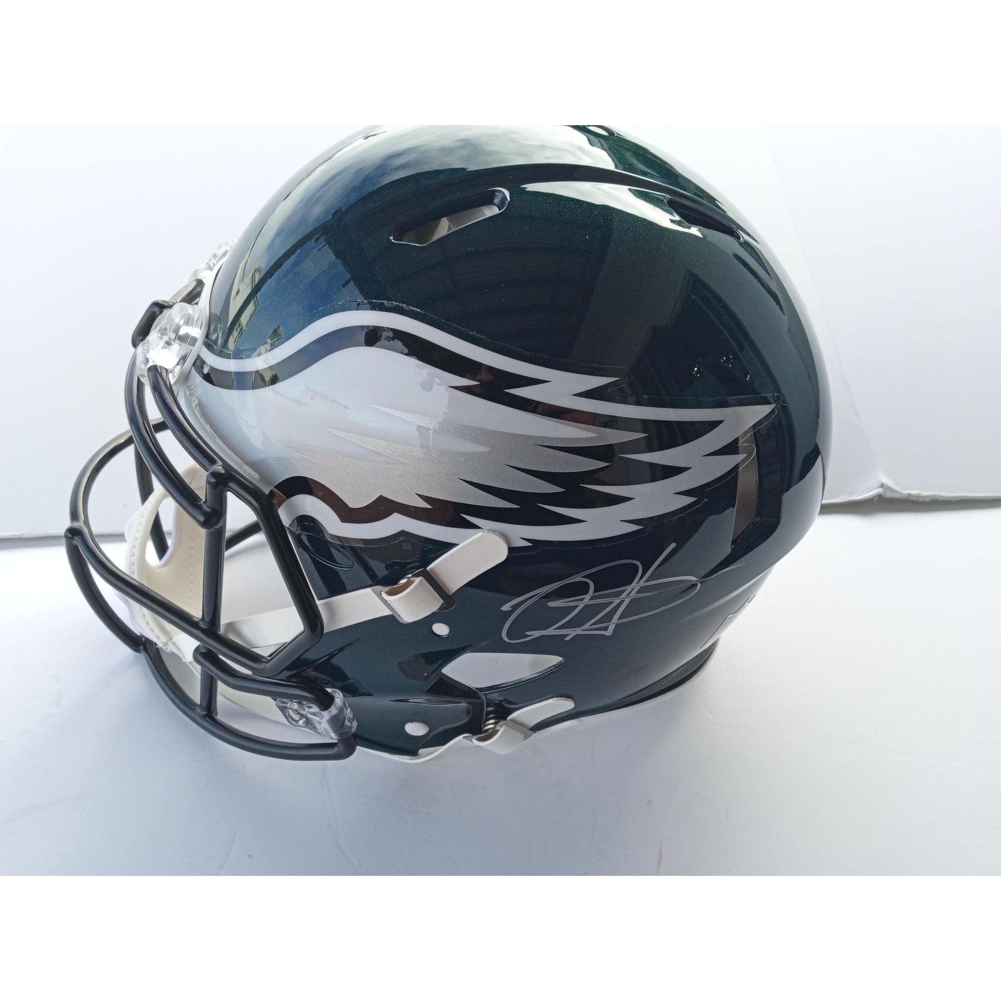 Philadelphia Eagles Jalen hurts Riedel speed authentic pro model helmet signed with proof and free acrylic display case