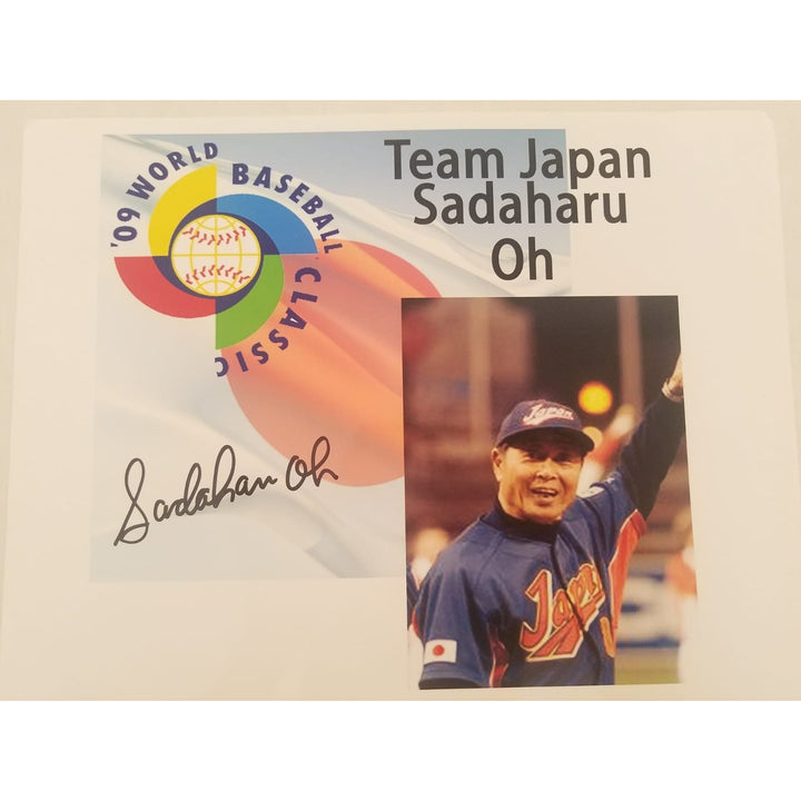 Sadaharu Oh Japanese home run King 8 x 10 signed photo - Awesome Artifacts 