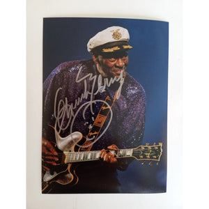Chuck Berry 5 x 7 photo signed with proof