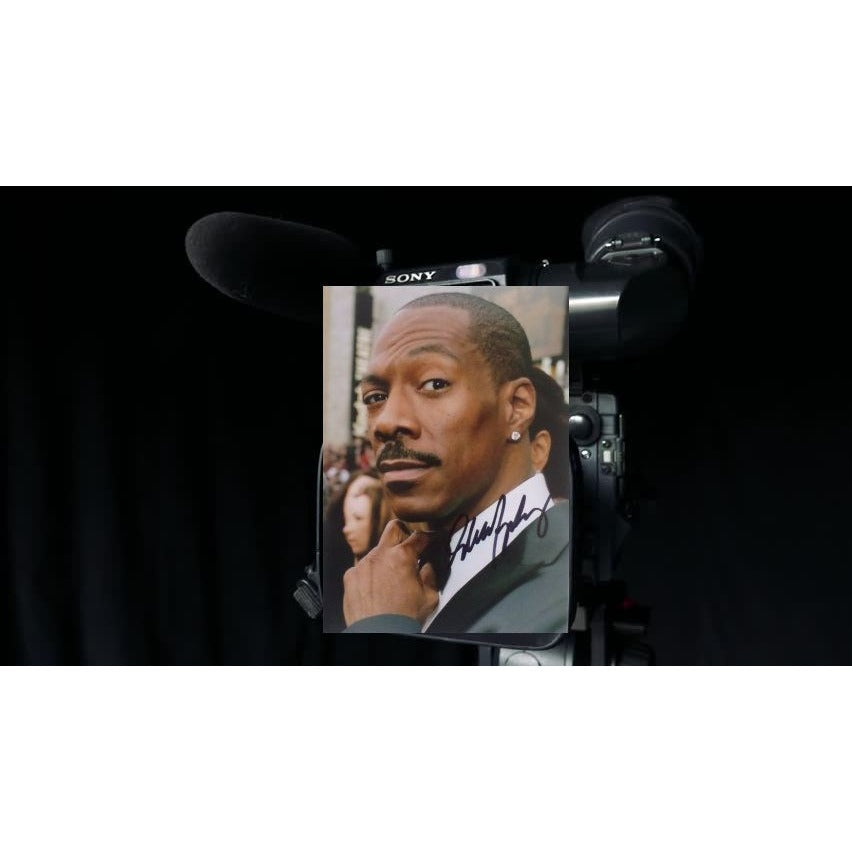 Eddie Murphy 5 x 7 signed photo