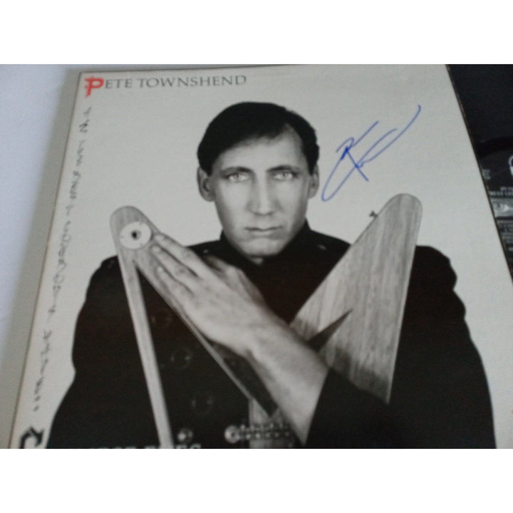 Pete Townshend Chinese eyes LP signed with proof - Awesome Artifacts 