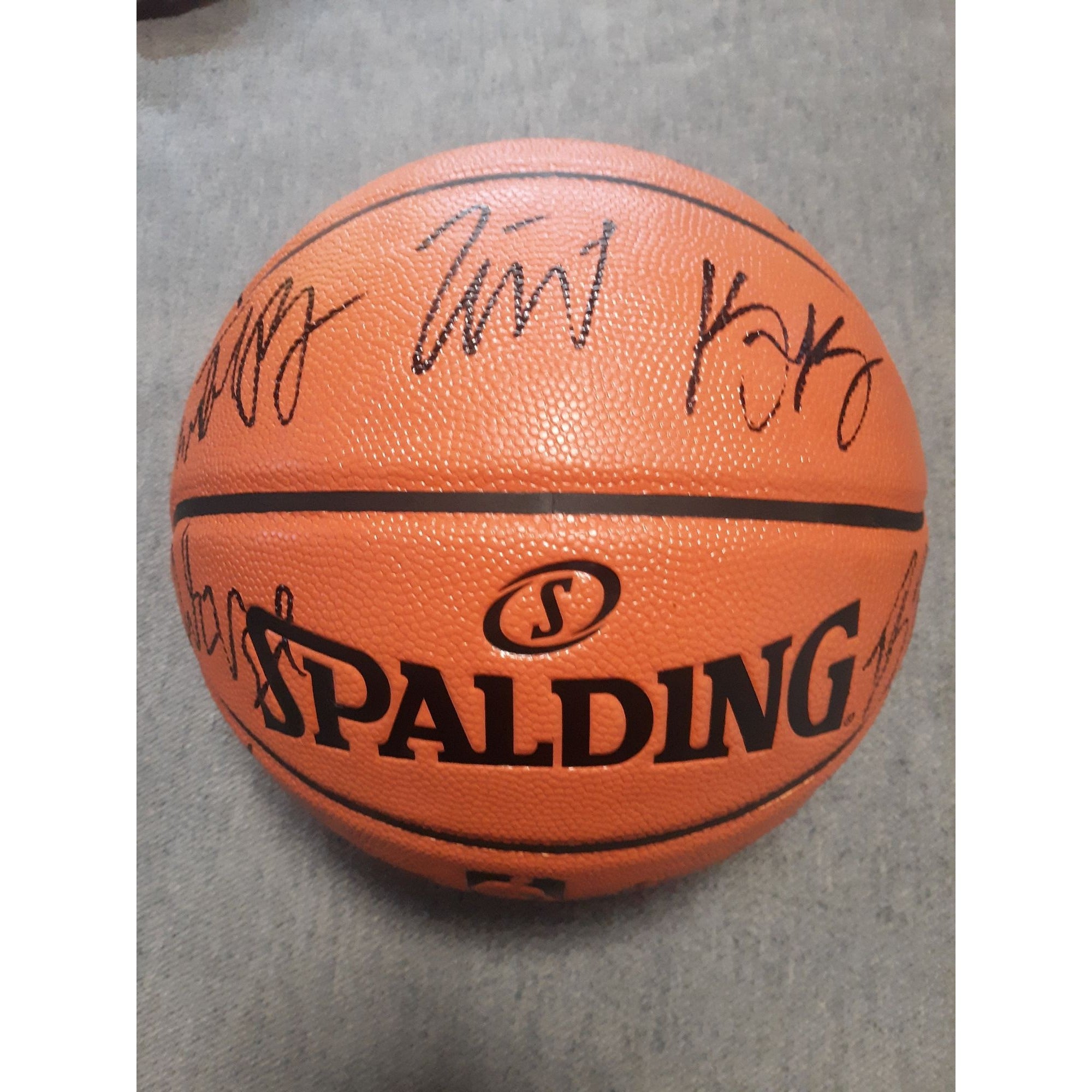 LeBron James, Anthony Davis 2019-20 Los Angeles Lakers team signed basketball with proof