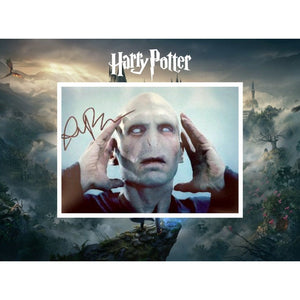 Ralph Fiennes Harry Potter 5 x 7 photo signed with proof