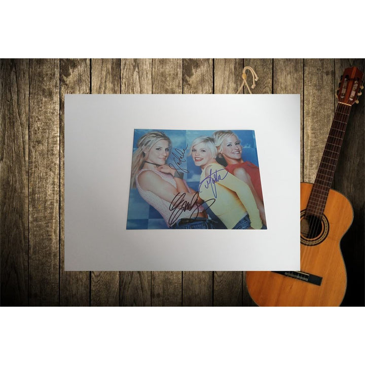 Natalie Maines Emily the Dixie Chicks 8 x 10 photo signed with proof