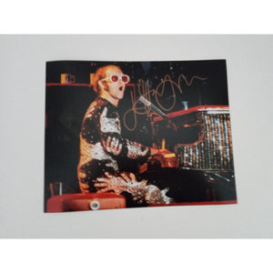 Elton John 8 x 10 signed photo with proof