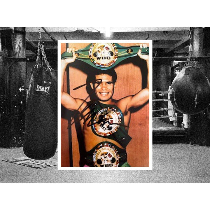 Julio Cesar Chavez boxing Legend 5 x 7 photo signed