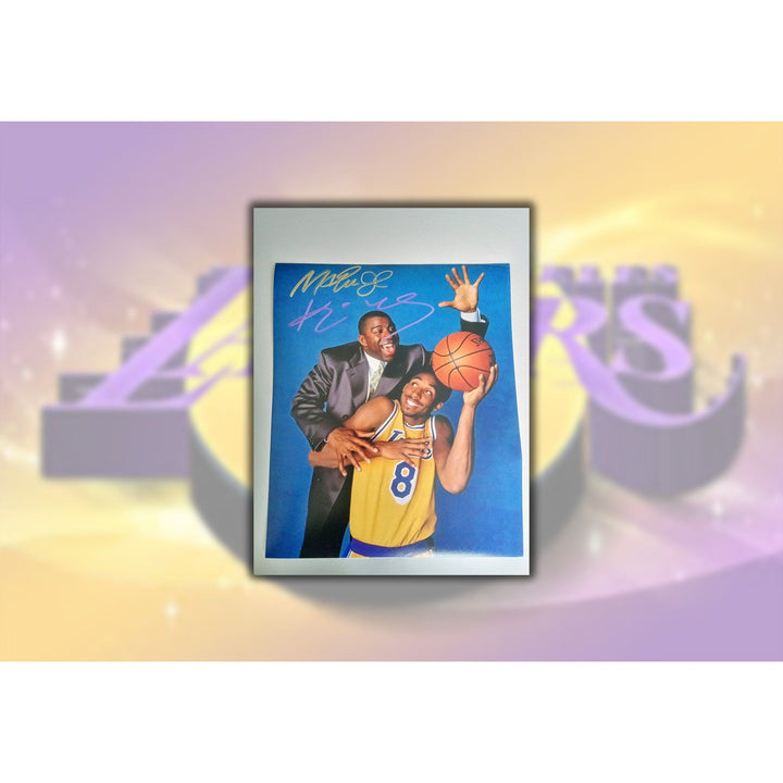 Kobe Bryant and Earvin "Magic" Johnson Los Angeles Lakers signed 8 x 10 photo with proof - Awesome Artifacts 