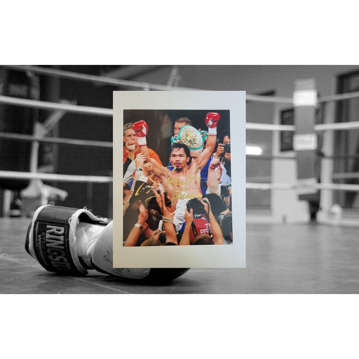 Manny Pacquiao 8 x 10 photo signed with proof - Awesome Artifacts 