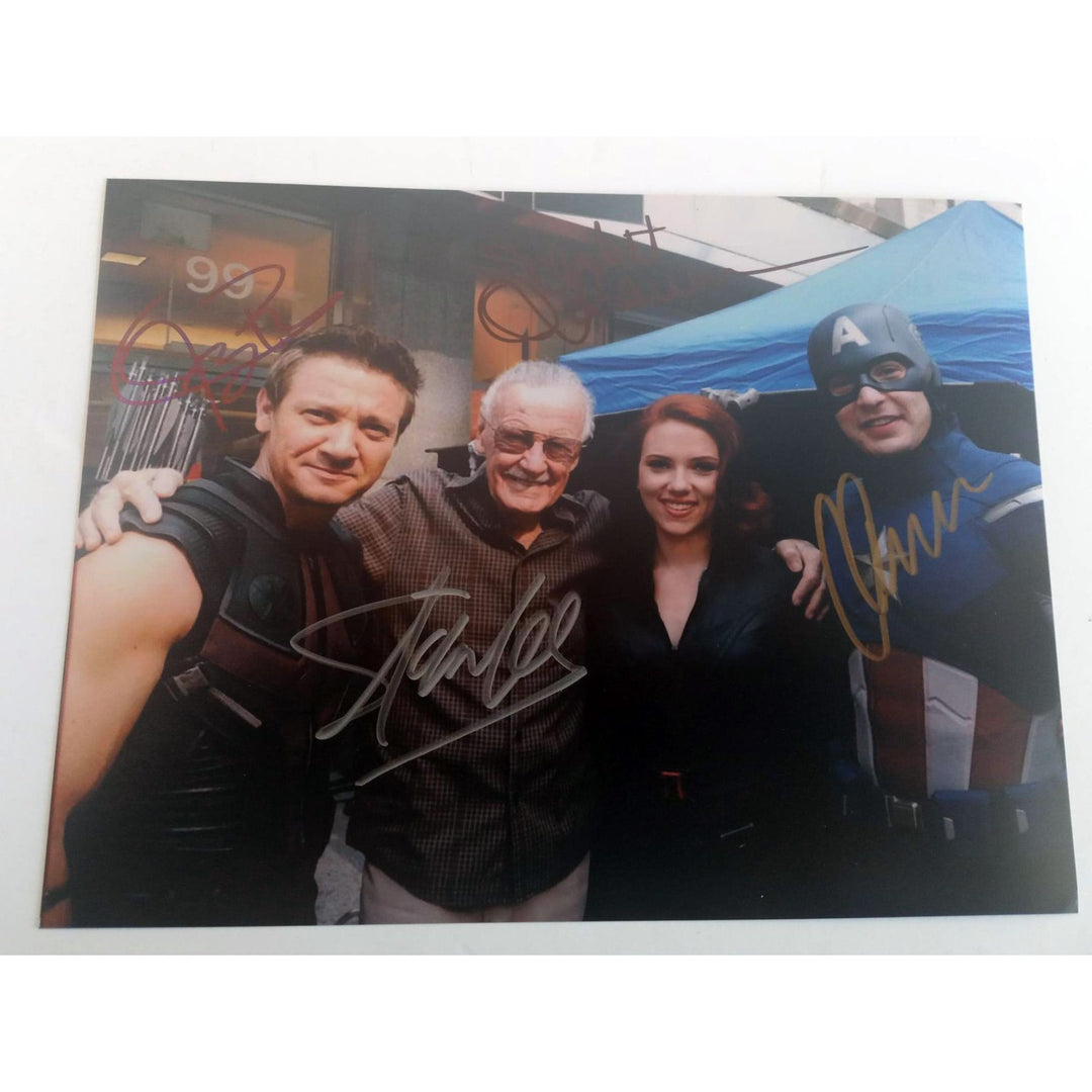 Chris Evans, Scarlett Johansson, Chris Hemsworth, Robert Downey Jr., Mark Ruffalo, 8x10 photo signed with proof