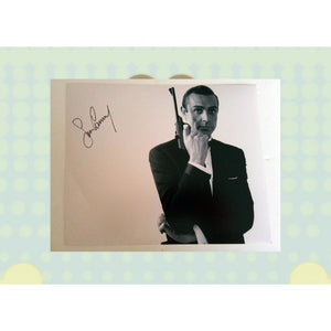 Sean Connery, James Bond 8 by 10 signed photo with proof