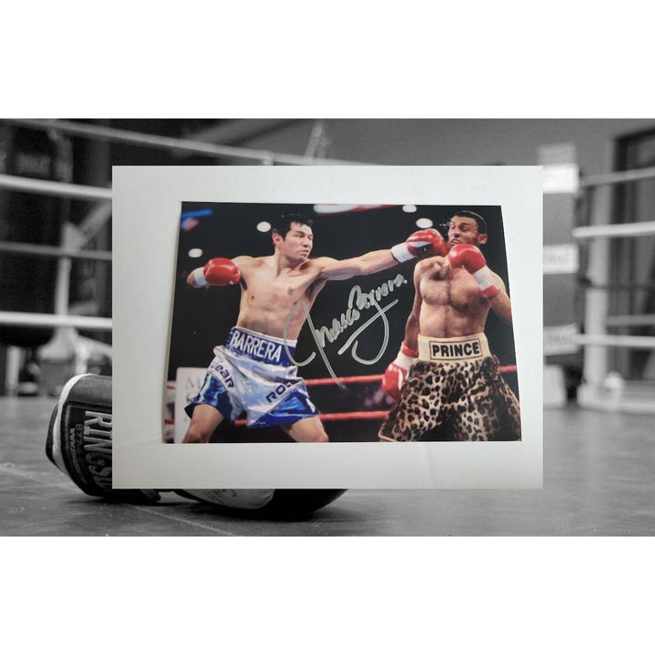 Marco Antonio Barrera 5 x 7 photograph signed