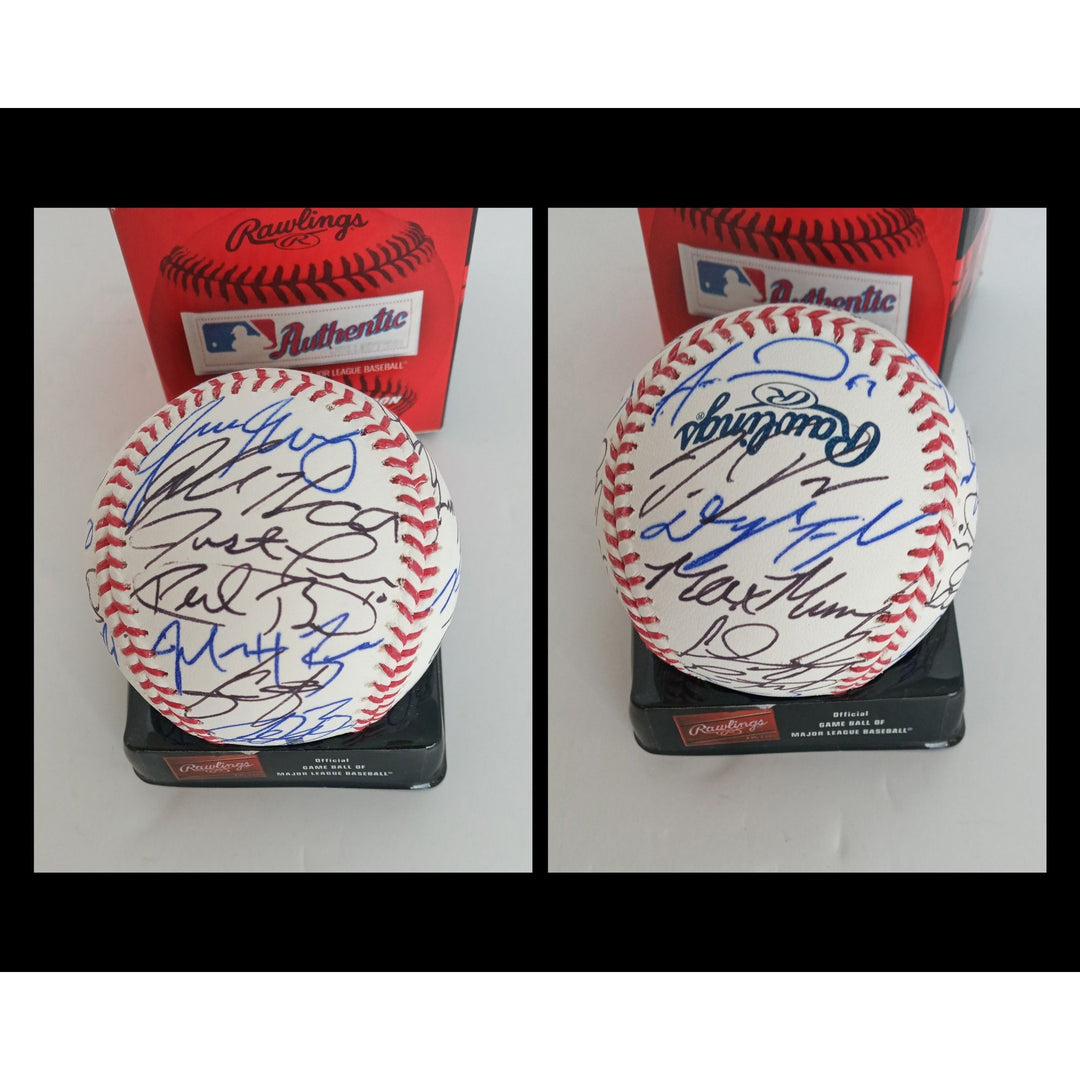 Los Angeles Dodgers Clayton Kershaw, Corey Seager, Cody Bellinger 2020 team signed baseball with proof - Awesome Artifacts 