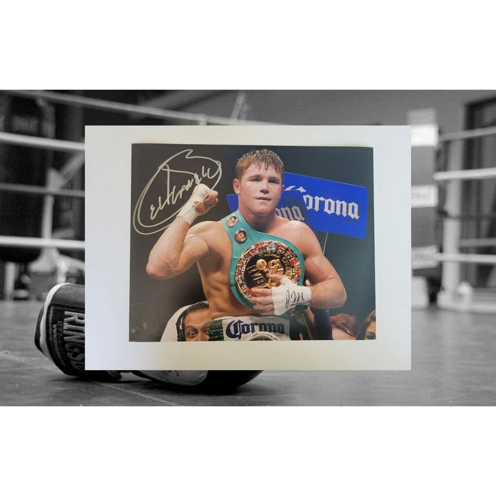 Saul Canelo Alvarez 8 x 10 photo signed with proof - Awesome Artifacts 