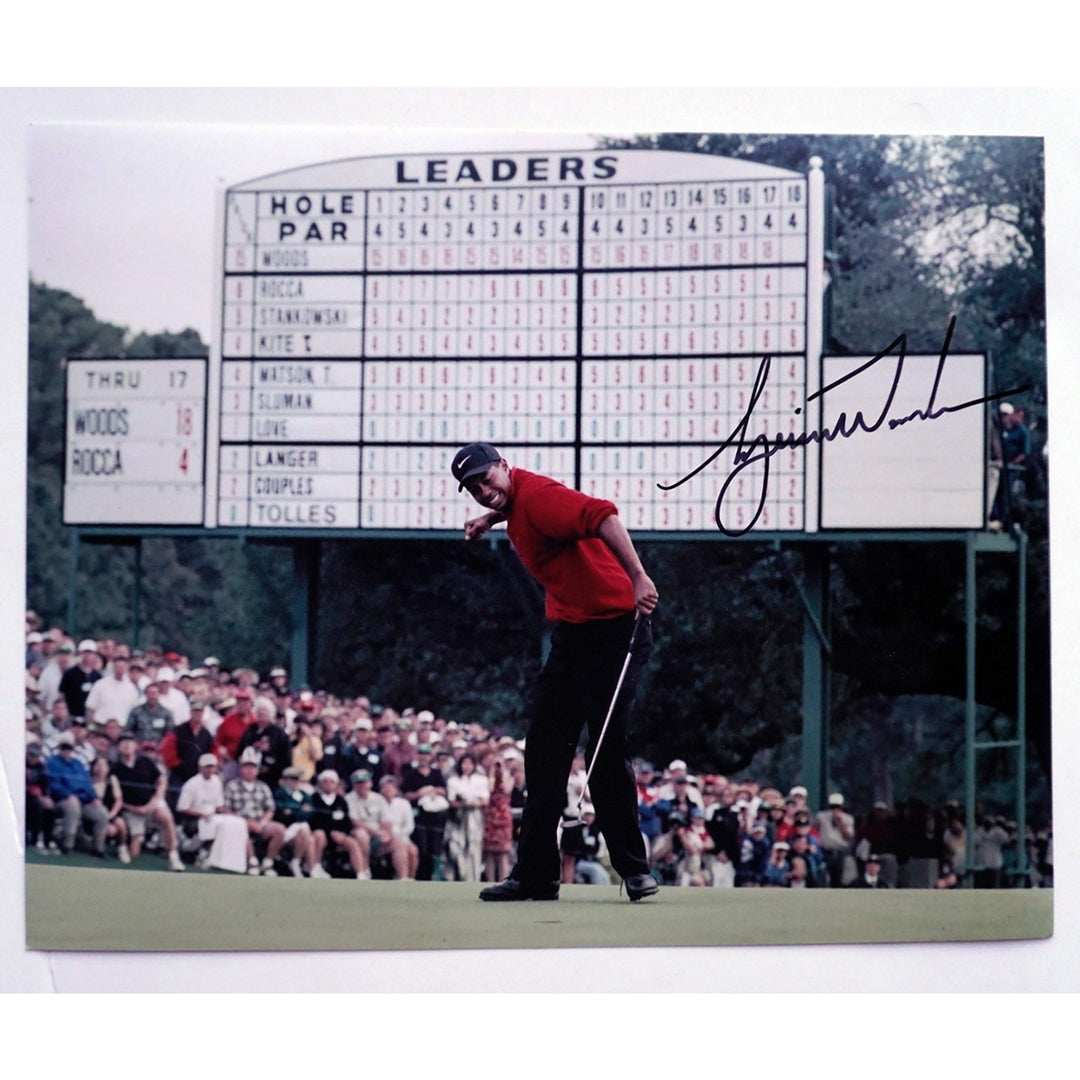 Tiger Woods 2019 Masters 8 x 10 signed photo with proof - Awesome Artifacts 