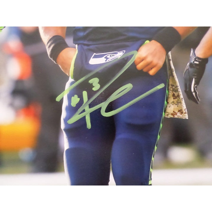 Seattle Seahawks Russell Wilson and Percy Harvin 8 by 10 signed photo - Awesome Artifacts 