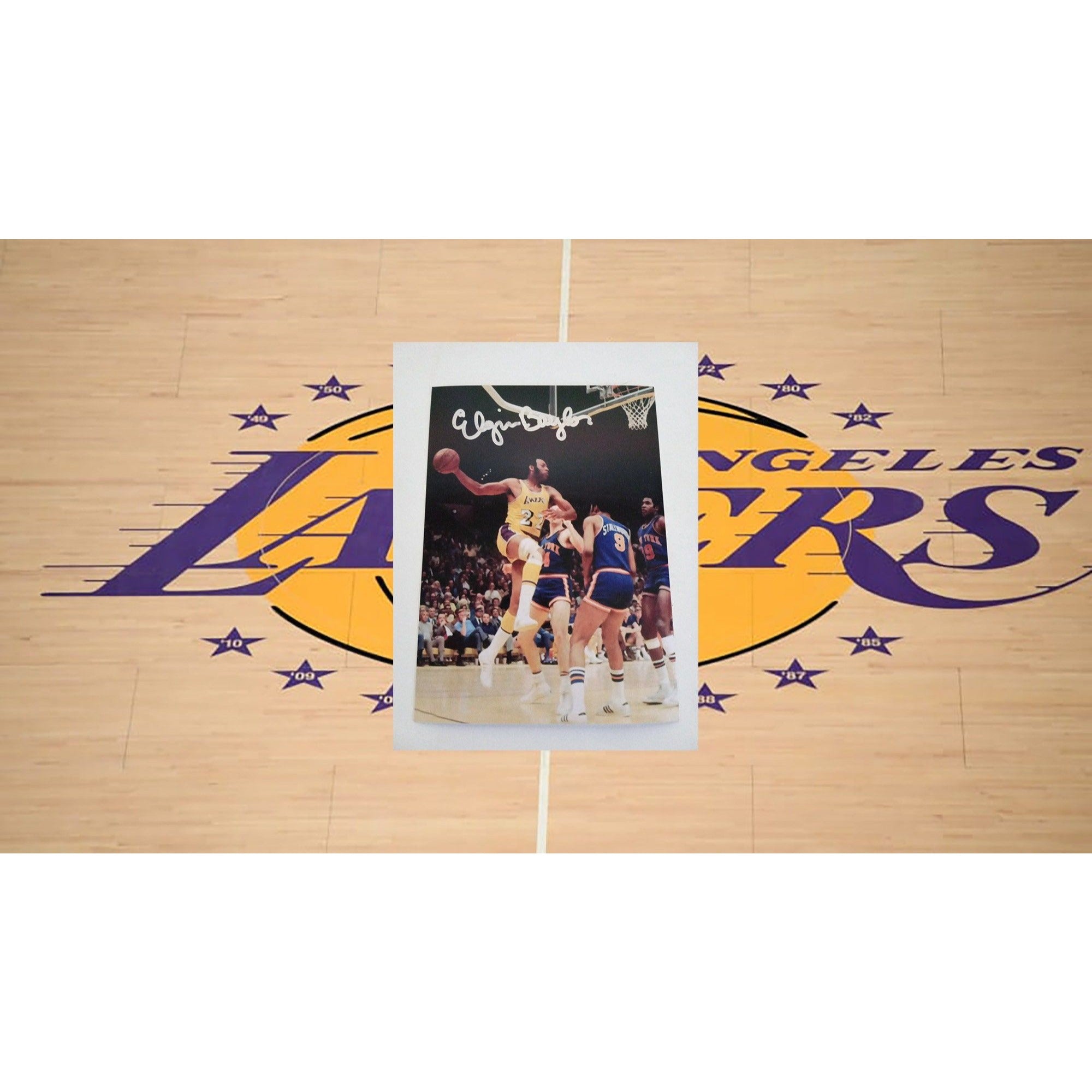 Elgin Baylor Los Angeles Lakers 5x7 signed photo with proof