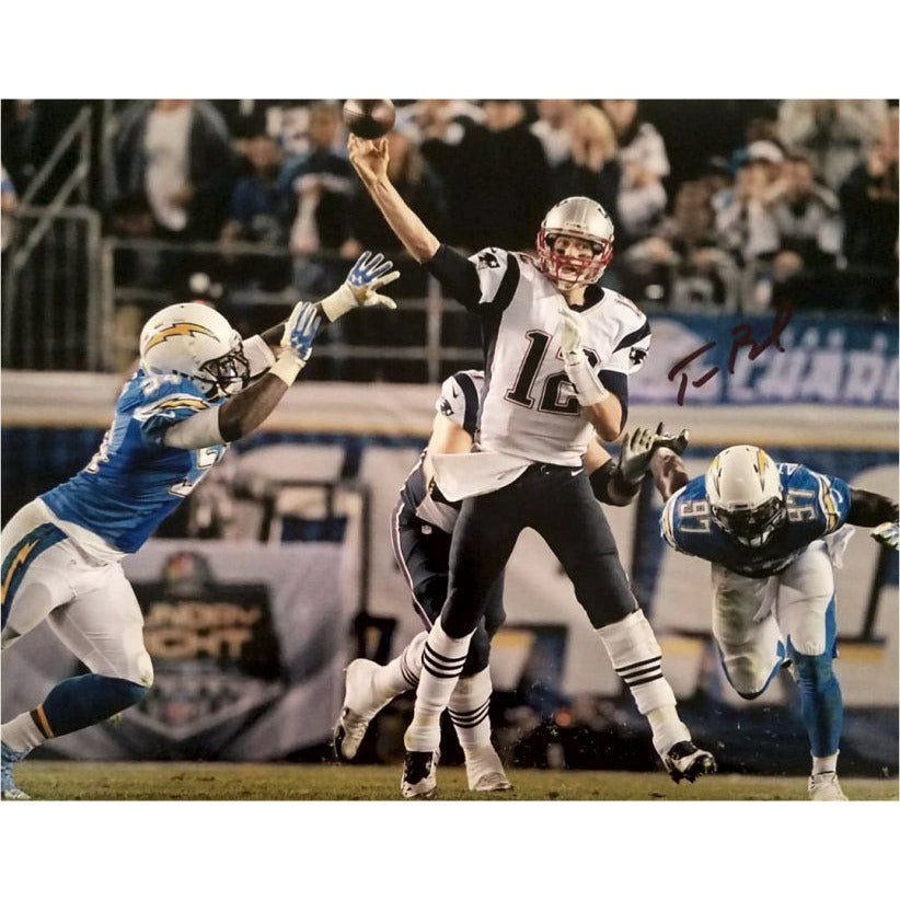 Tom Brady 8x10 photo signed with proof