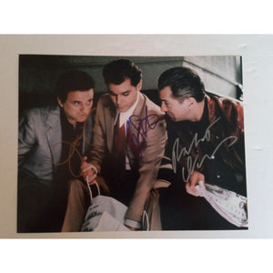Goodfellas Robert De Niro, Ray Liotta, Joe Pesci 8 by 10 signed photo with proof