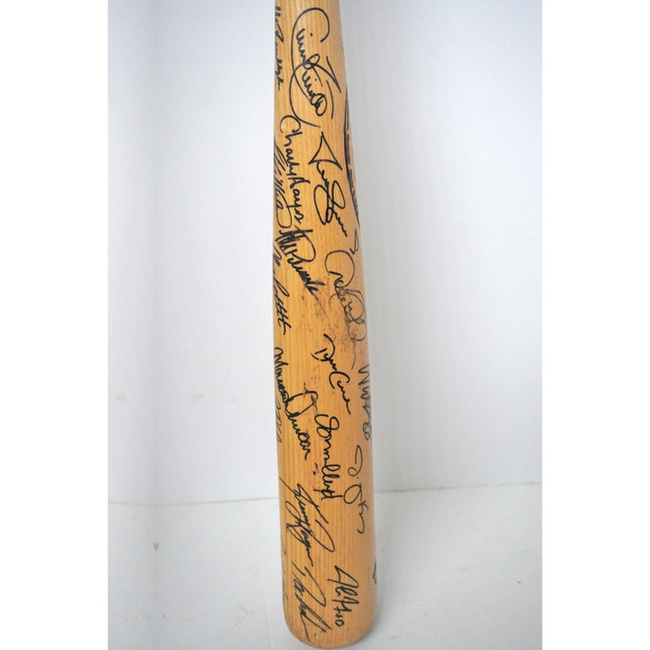 Derek Jeter Louisville game model bat 1996 New York Yankees World Series champs team signed $899 with proof