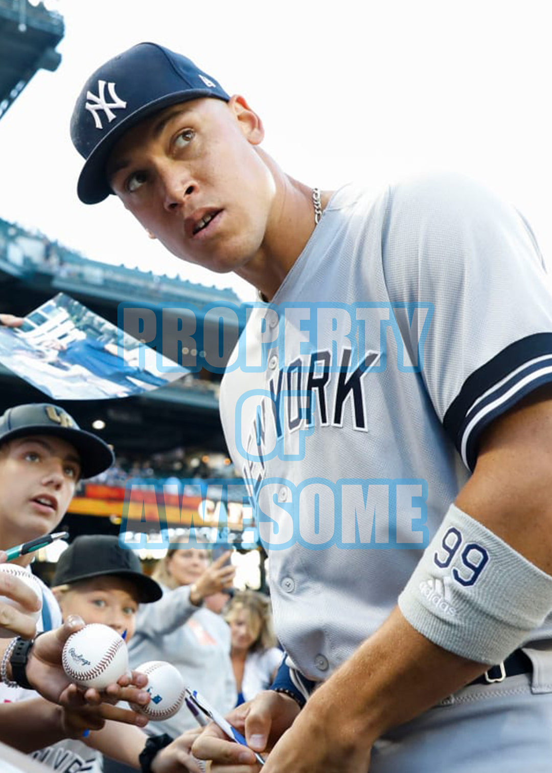 Aaron Judge New York Yankees 8x10 photo signed with proof