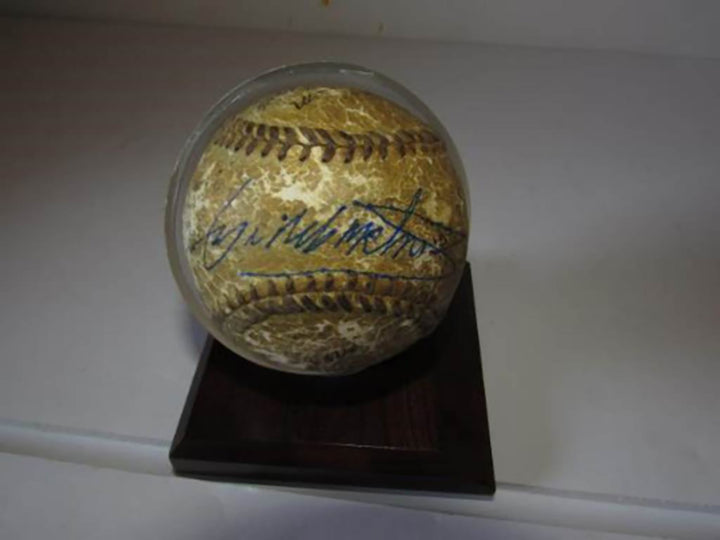 Fidel Castro signed baseball with proof