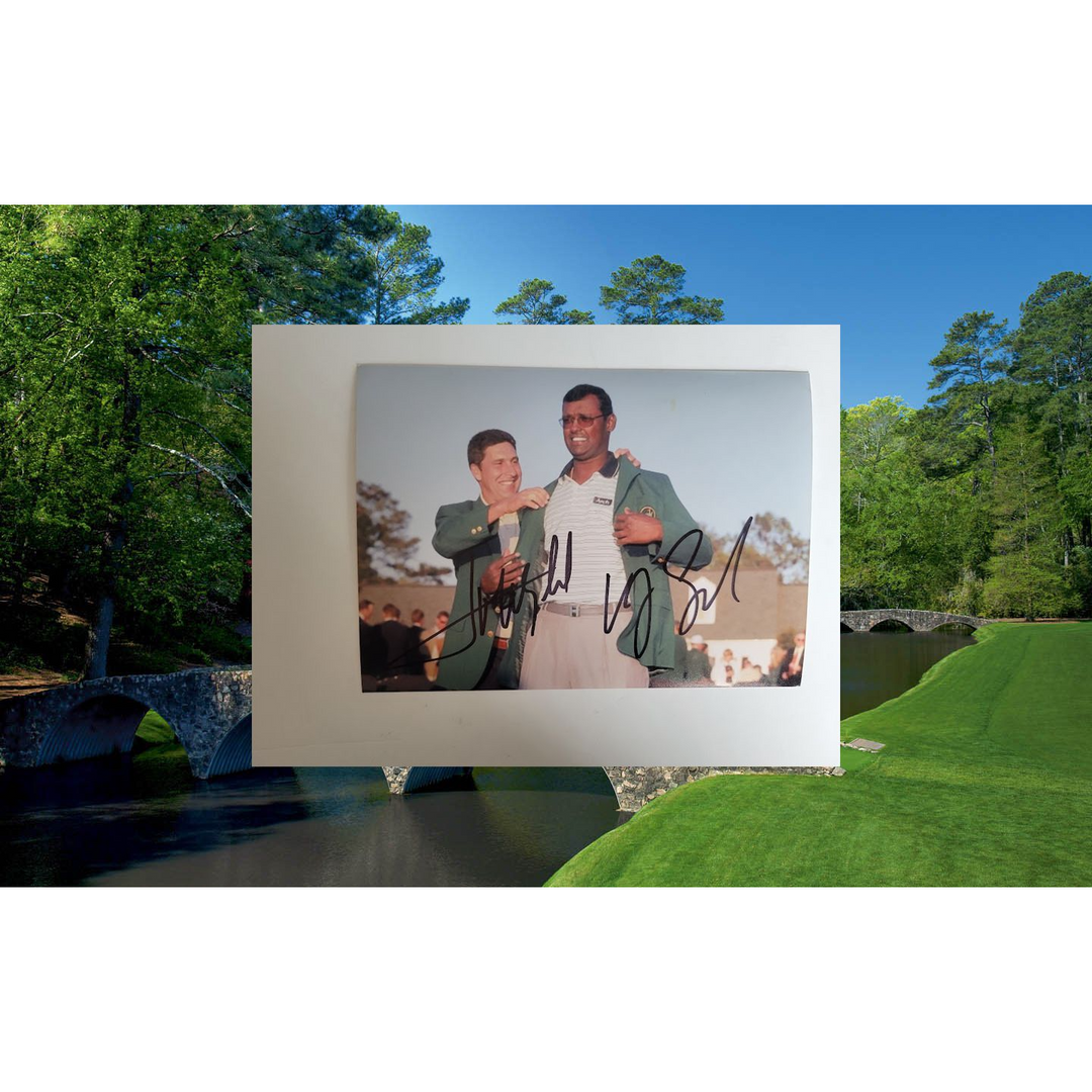 José María Olazábal and Vijay Singh 5 x 7 photograph signed