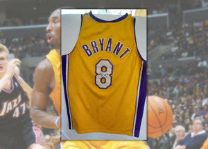 Kobe Bryant vintage #8 Los Angeles Lakers 2XL jersey signed with proof