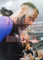 Load image into Gallery viewer, LeBron James Los Angeles Lakers 16x20 photograph signed with  proof

