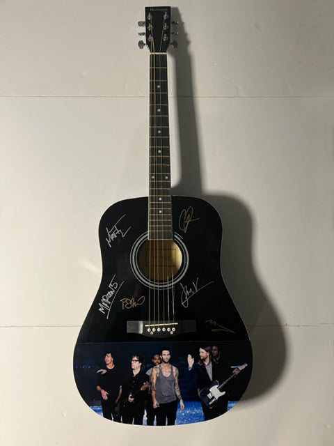 Adam Levine, James Valentine, Matt Flynn, Mickey Madden, P.J. Morton Maroon 5 one-of-a-kind guitar 41 inch signed with proof
