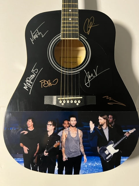 Adam Levine, James Valentine, Matt Flynn, Mickey Madden, P.J. Morton Maroon 5 one-of-a-kind guitar 41 inch signed with proof