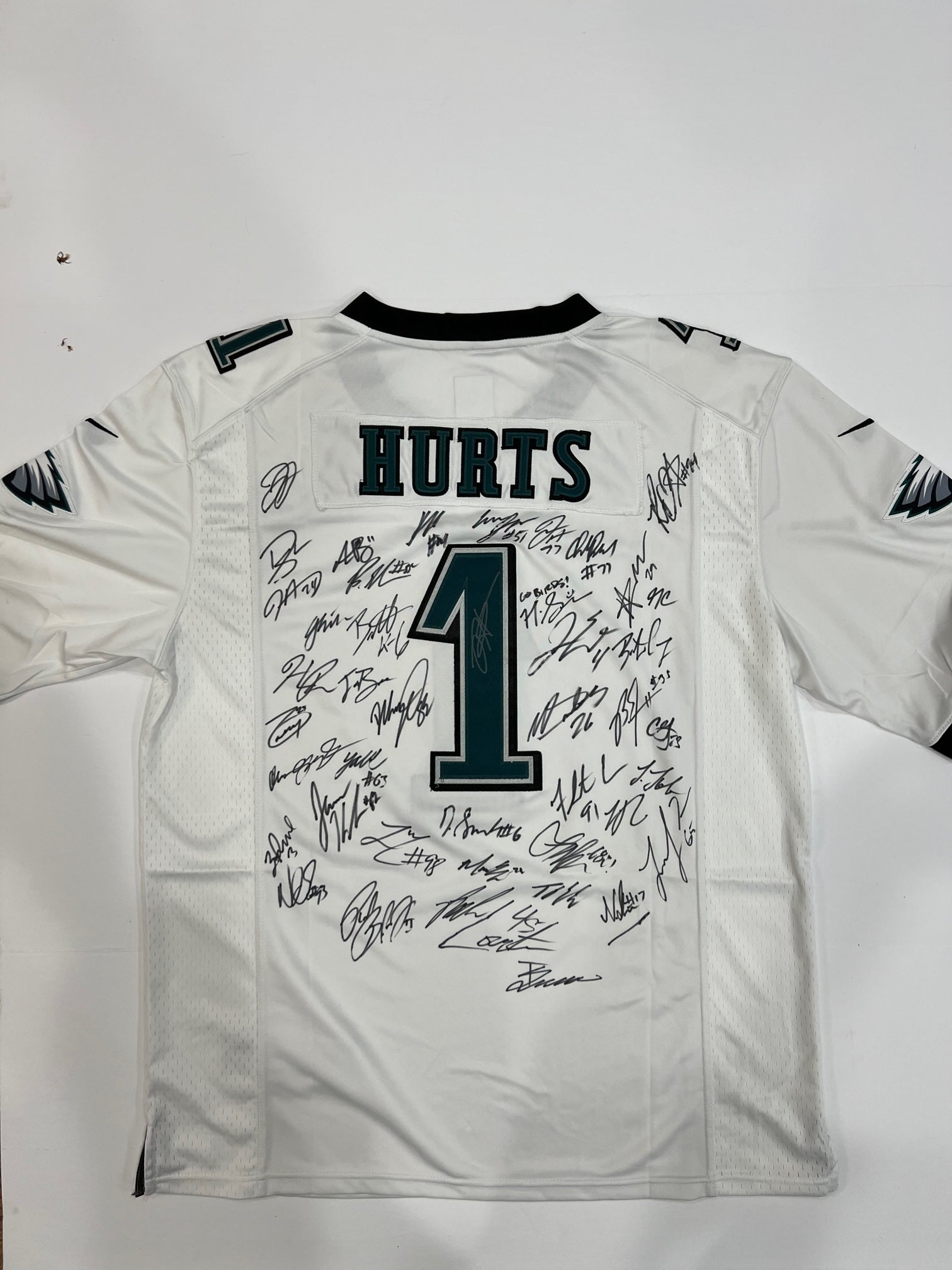 Here's how to buy Jalen Hurts' Philadelphia Eagles jersey 