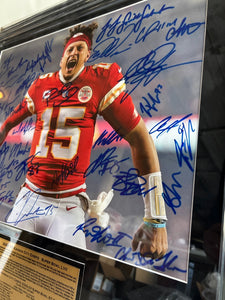 Patrick Mahomes, Andy Reid, Travis Kelce Super Bowl LVII NFL champions 16x20 photo team signed framed 28x25 with proof