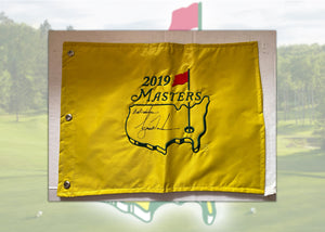 Tiger Woods 2019 Masters champion pristine signed ''best wishes'' Masters pin flag with proof