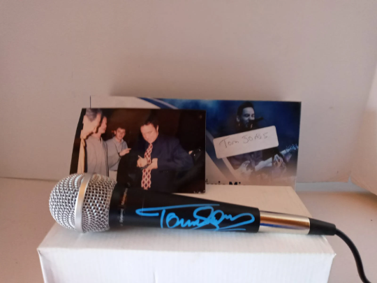Tom Jones signed microphone with proof