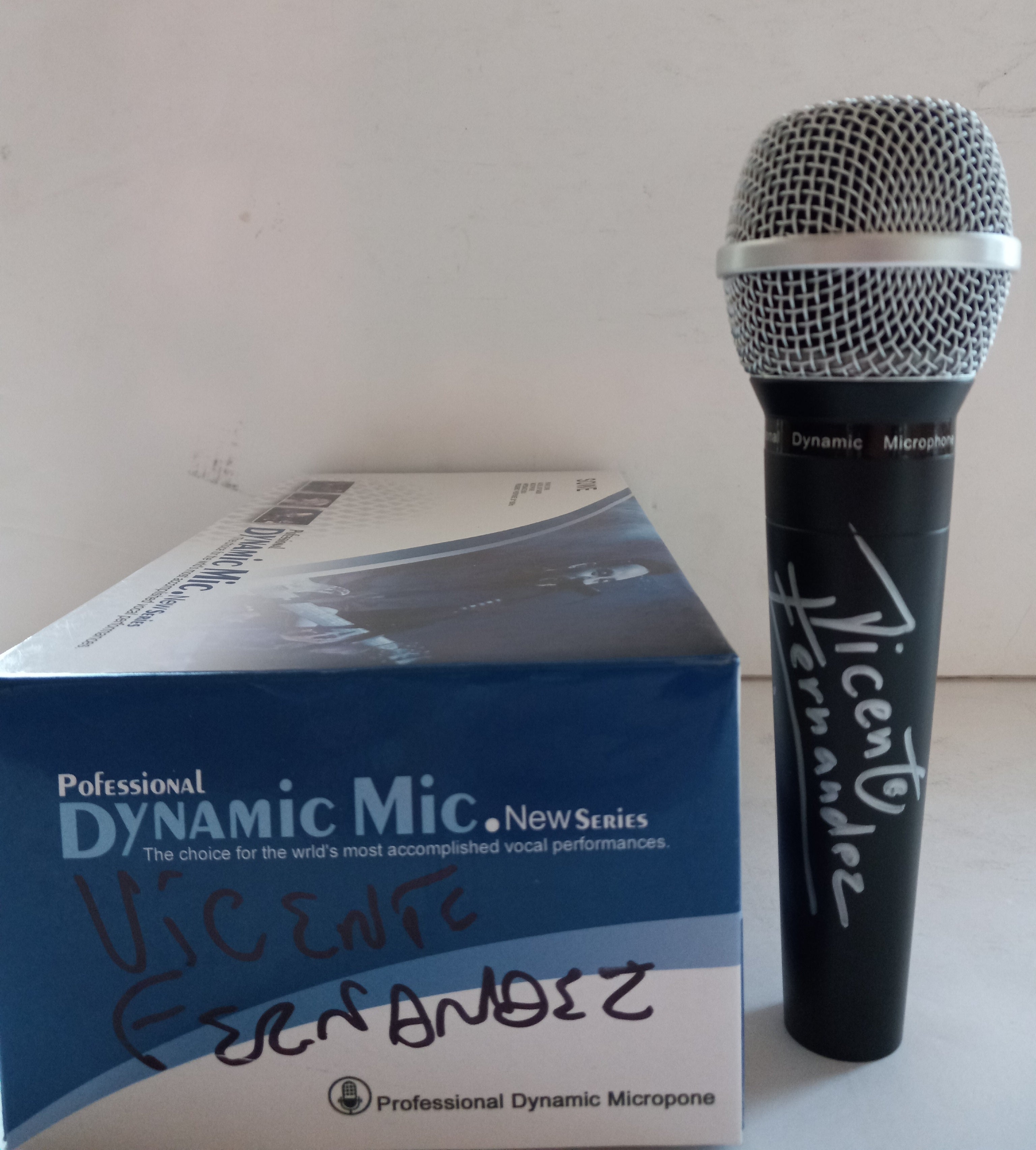 Vicente Fernandez signed microphone with proof
