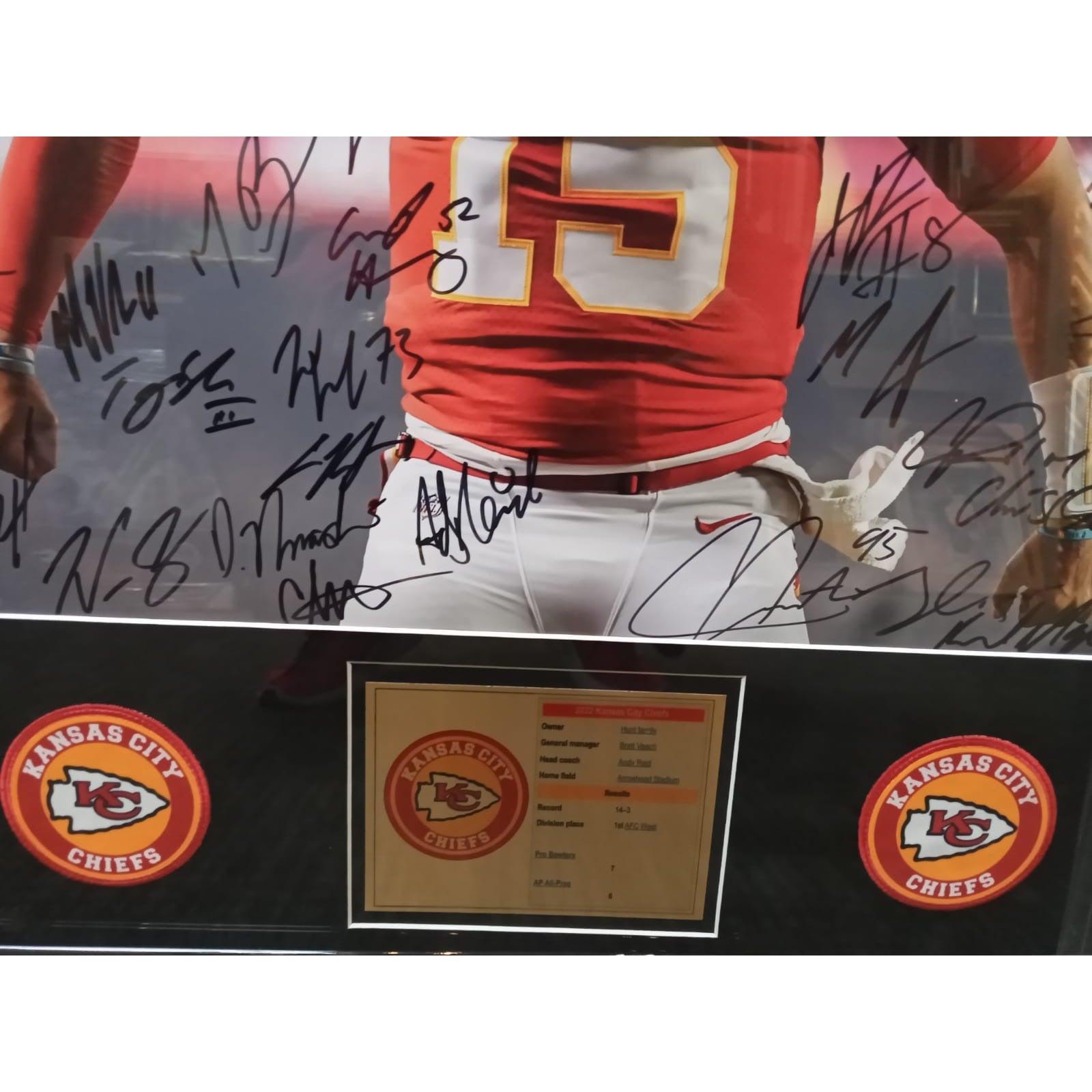 Patrick Mahomes Andy Reid 2022 Kansas City Chiefs framed team signed 16x20 photo signed with proof