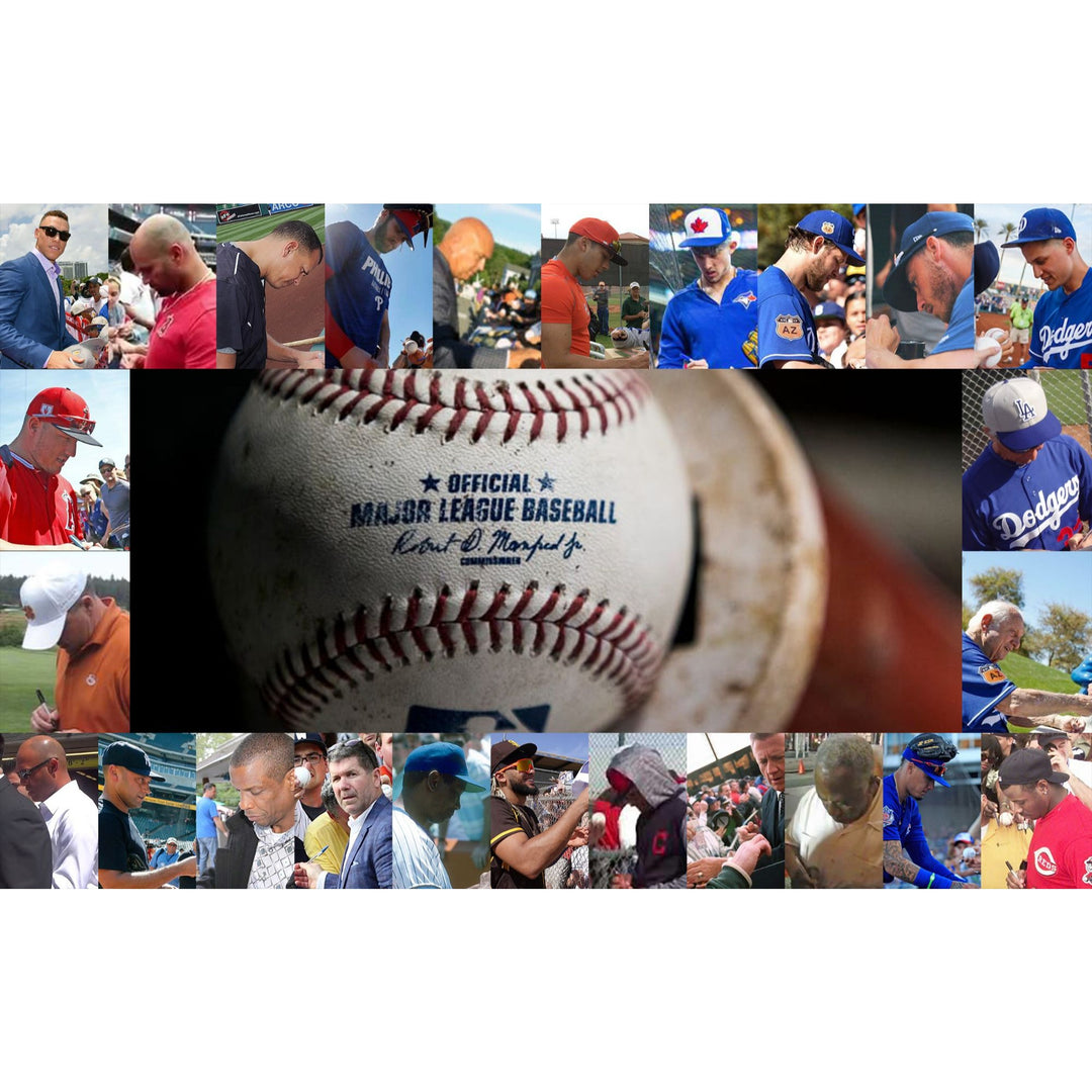 Dave Winfield, Gaylord Perry, Mariano Rivera, Willie Randolph, Ferguson Jenkins signed big stick bat signed with proof