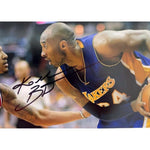 Load image into Gallery viewer, Kobe Bryant Los Angeles Lakers 5 x 7 photo signed with proof
