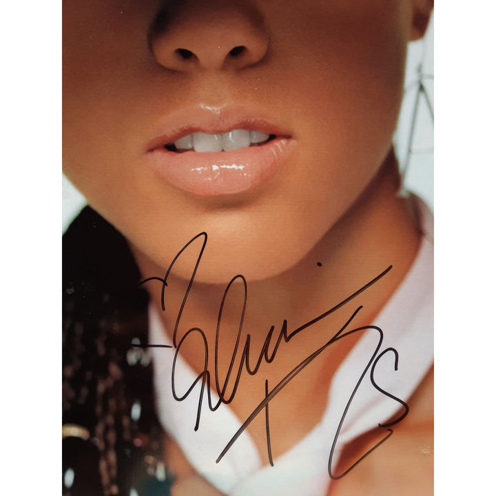 Alicia Keys 8x10 signed photo