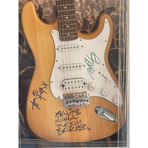 Mark Hoppus Travis Barker Brad Delonge Blink 182 electric guitar full size  signded & framed 45X18X3 with proof